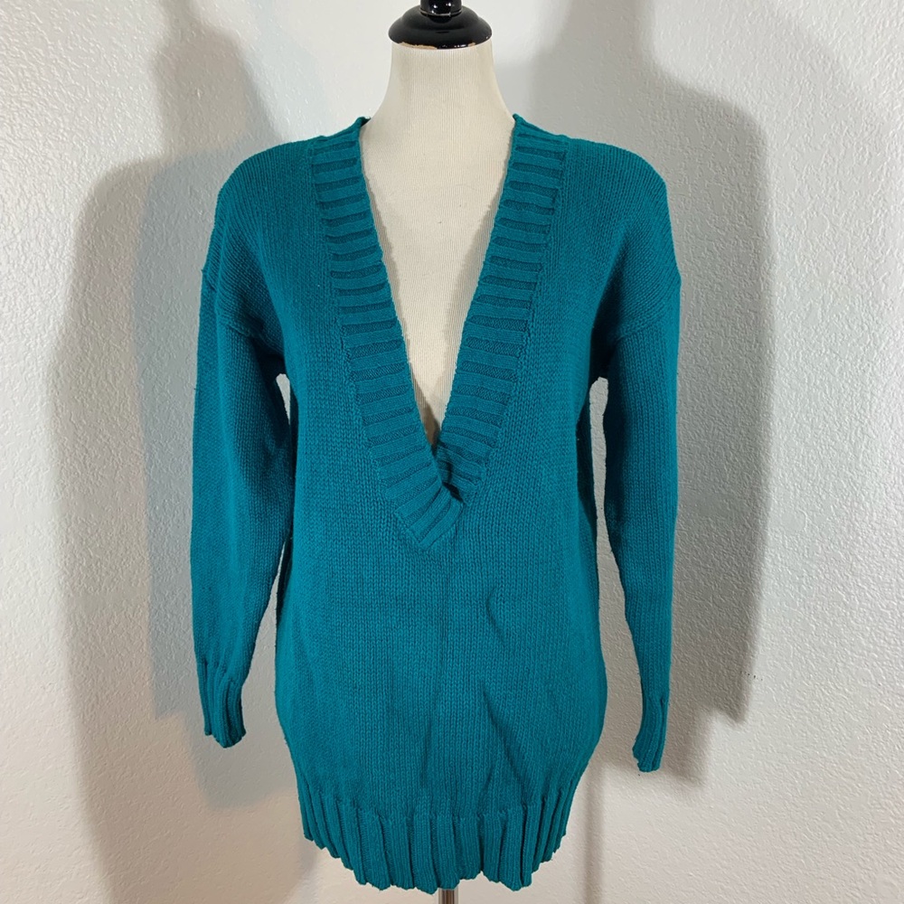 🌹New Listing🌹EUC Paul & Duffier Teal Knit Deep V Long Sleeve Sweater